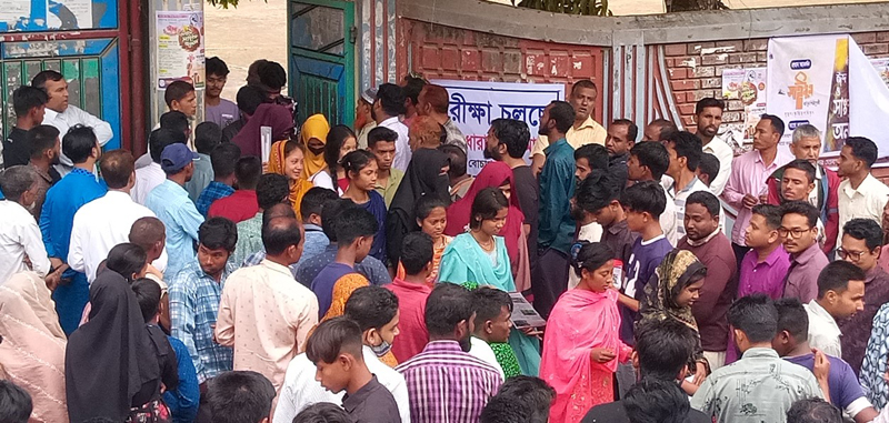 এসএসসি পরীক্ষার প্রথম দিনে অনুপস্থিত ১৩৪১ দিনাজপুর শিক্ষাবোর্ডে